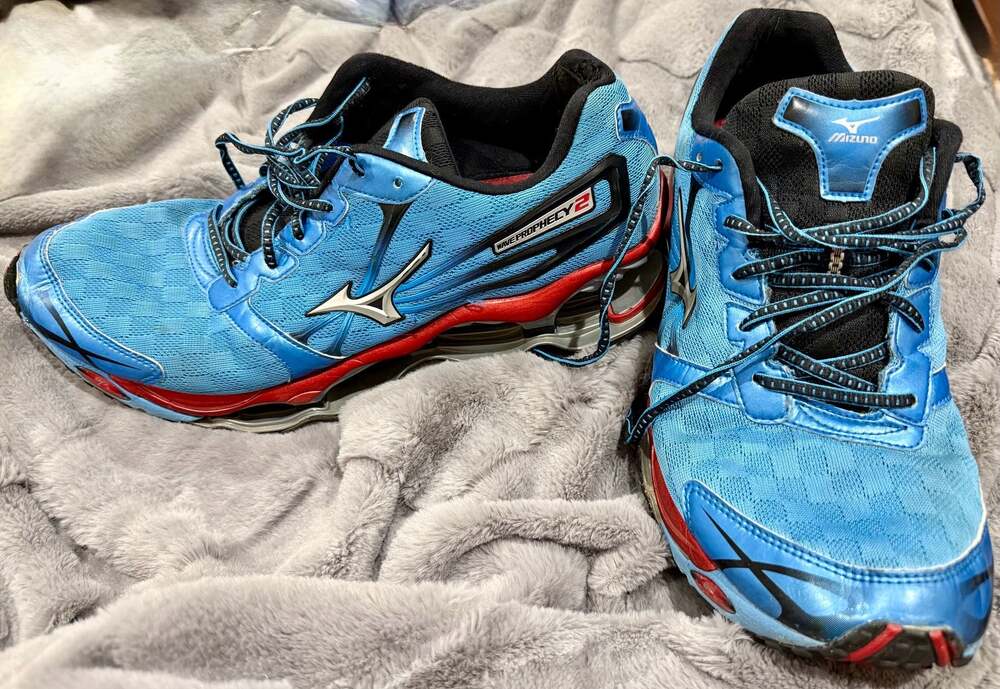 Mizuno Wave Prophecy 2 Blue Red Men's Running Shoes Size 11 - Picture 4 of 10